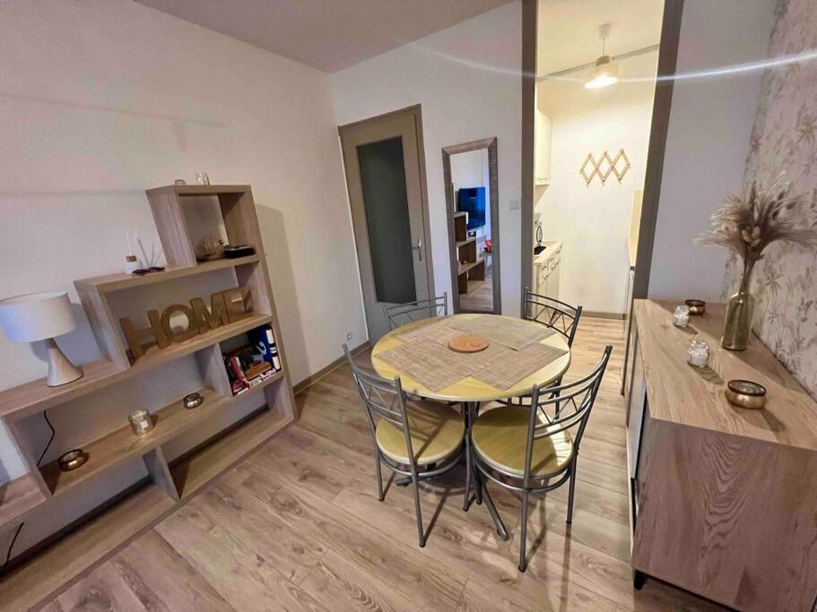 Appartement A 100 M De La Plage St Hilaire De Riez Les Becs Saint-Hilaire-de-Riez Exterior foto